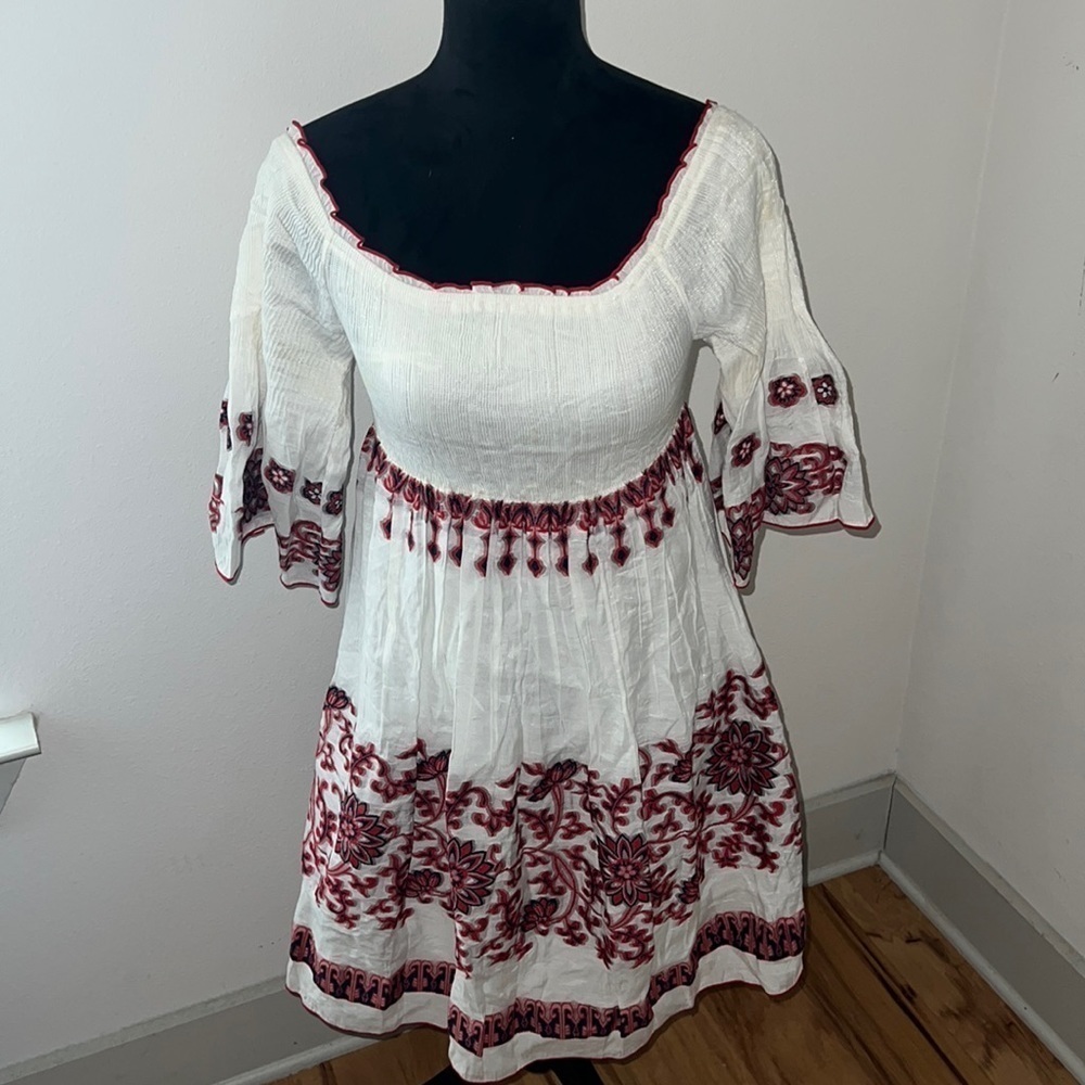 Chelsea & Violet ivory red black print boho dress Sz S